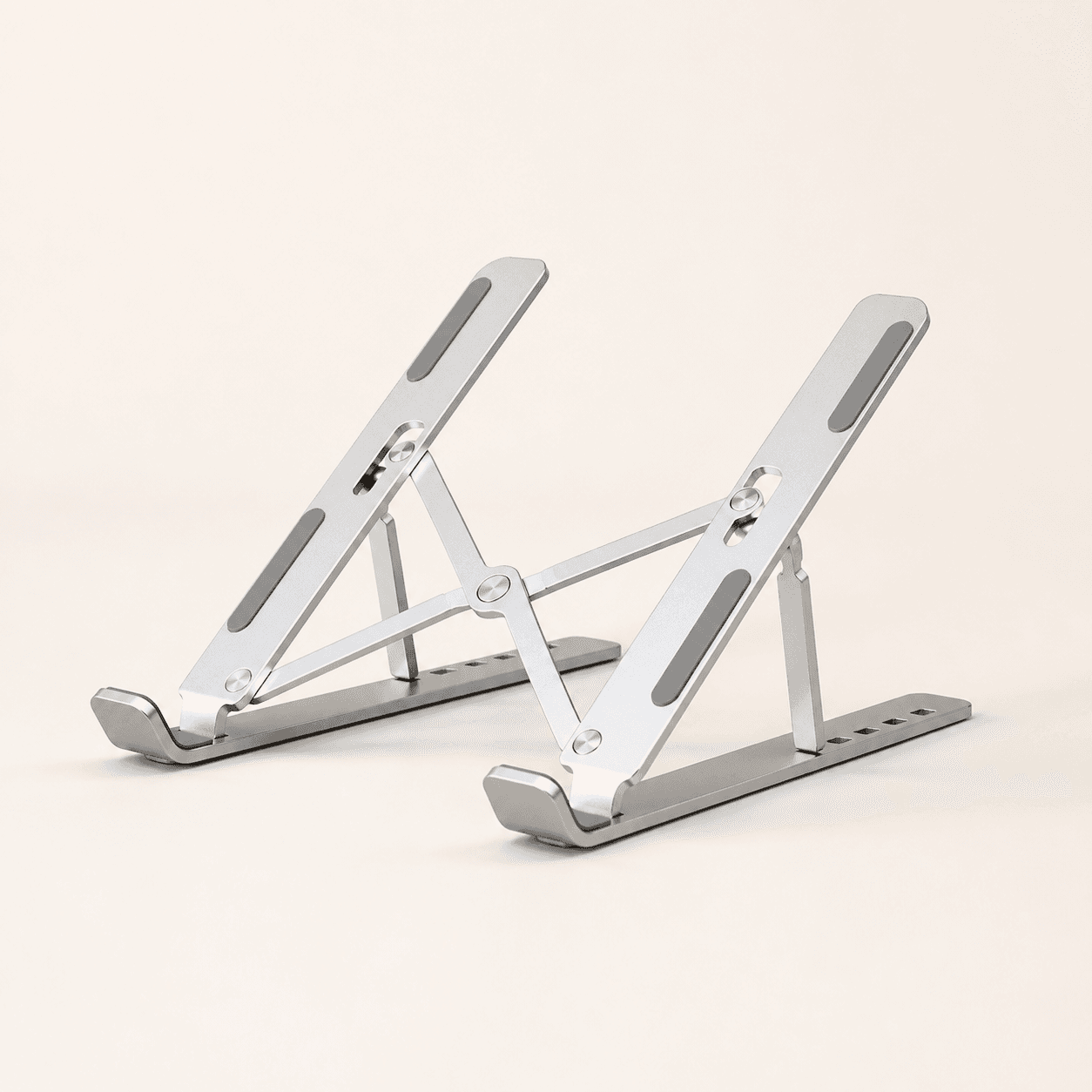Adjustable Aluminum Laptop Stand - Silver